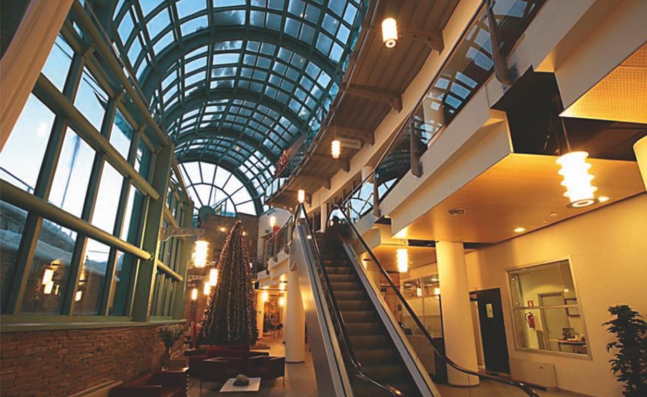Teleo Vacanze - Villaggio Olimpico Di セストリエーレ エクステリア 写真